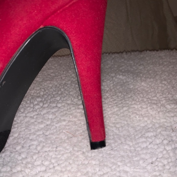 ⭐️Ruby Red Hells⭐️ - Picture 7 of 8